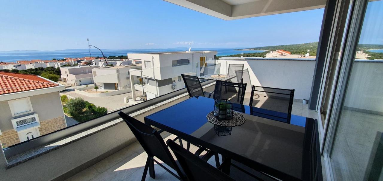 Seahorse Luxury Apartment With Pool And Sea View Novalja Exterior photo